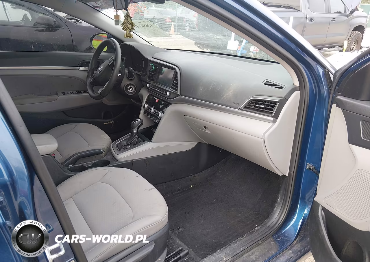 2020 Hyundai Elantra Sel VIN:5NPD84LF7LH532287 - 5