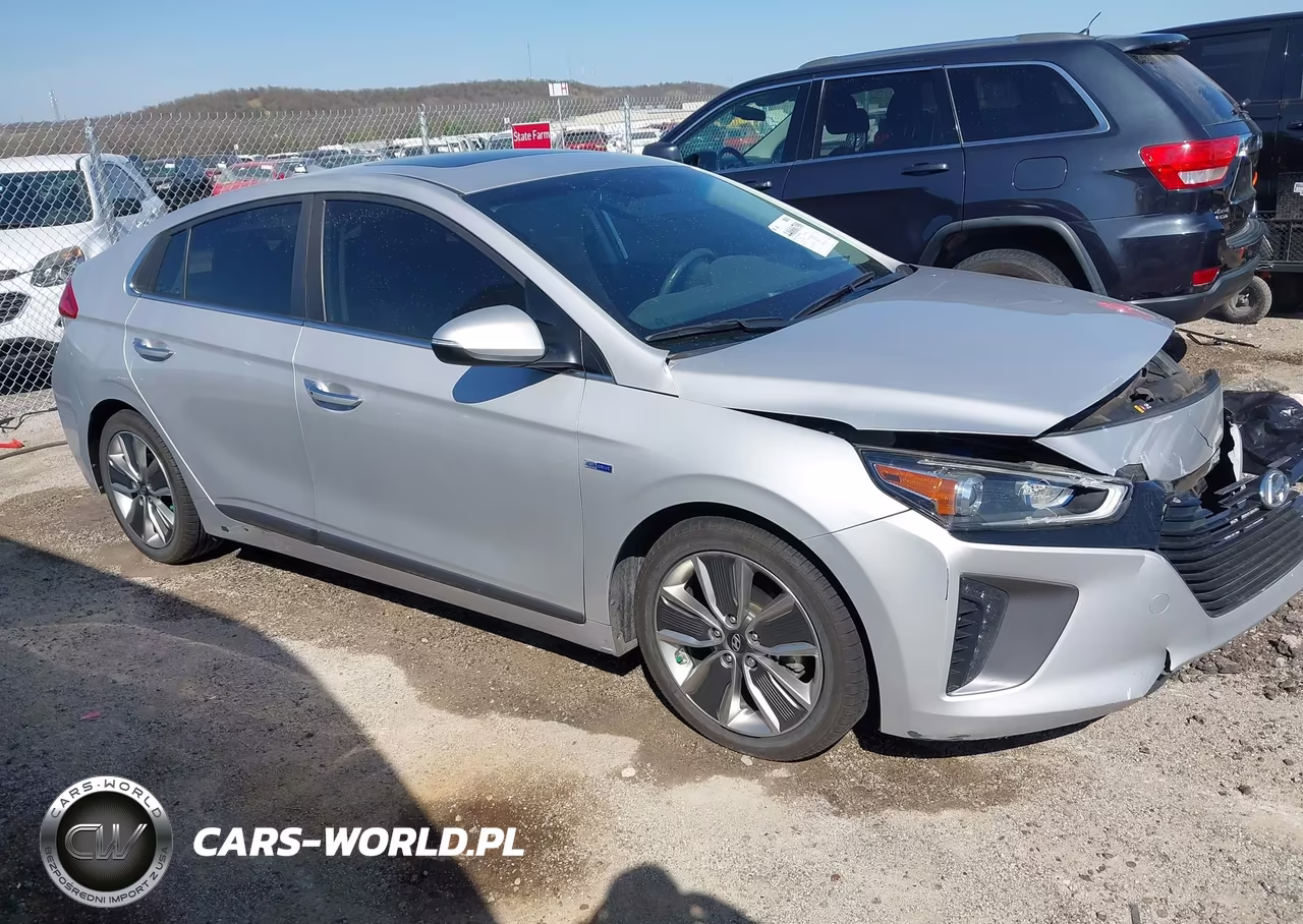 2018 Hyundai Ioniq Hybrid Limited VIN:KMHC85LCXJU083855 - 13