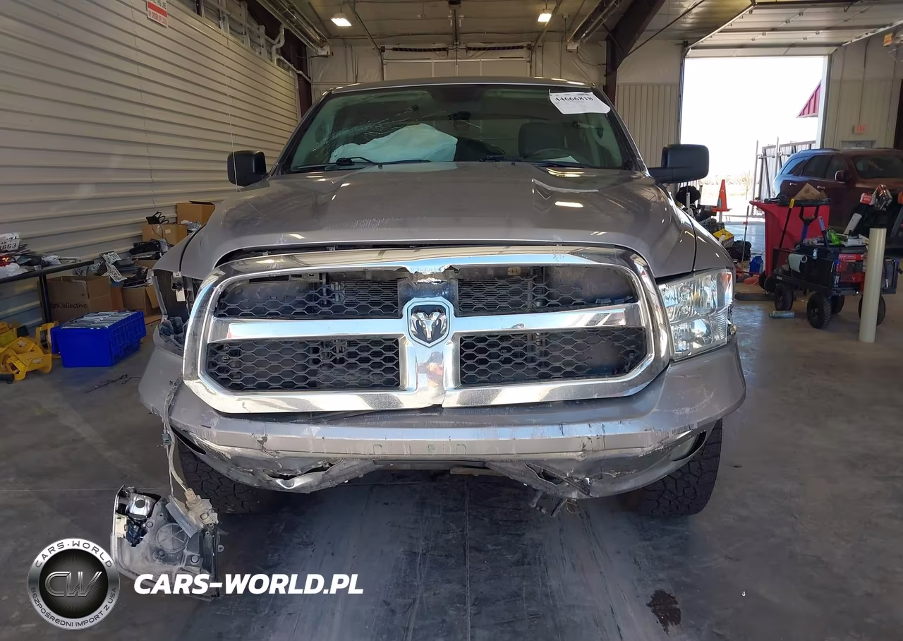 RAM 1500 CLASSIC VIN:1C6RR7FG7MS526671 - 13