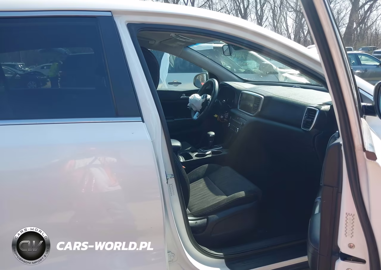2021 Kia Sportage Lx VIN:KNDPM3AC1M7931262 - 5