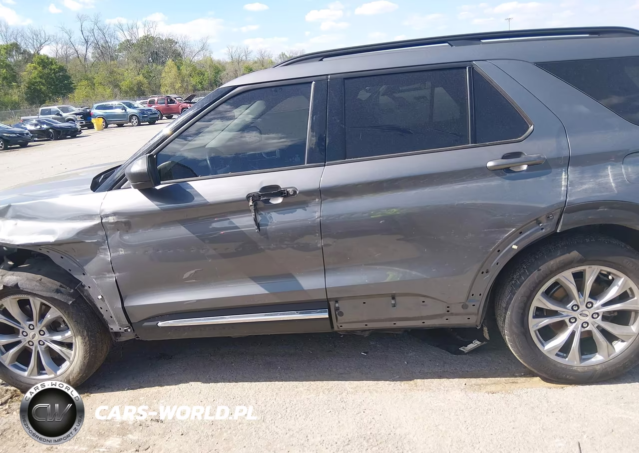 2022 Ford Explorer Xlt VIN:1FMSK8DH3NGB26008 - 14