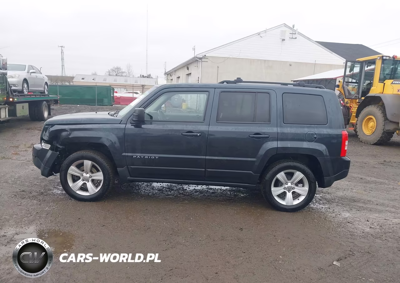 2015 Jeep Patriot Latitude VIN:1C4NJPFB9FD350619 - 14