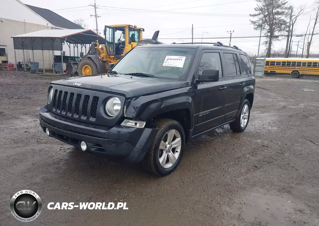 2015 Jeep Patriot Latitude VIN:1C4NJPFB9FD350619 - 2
