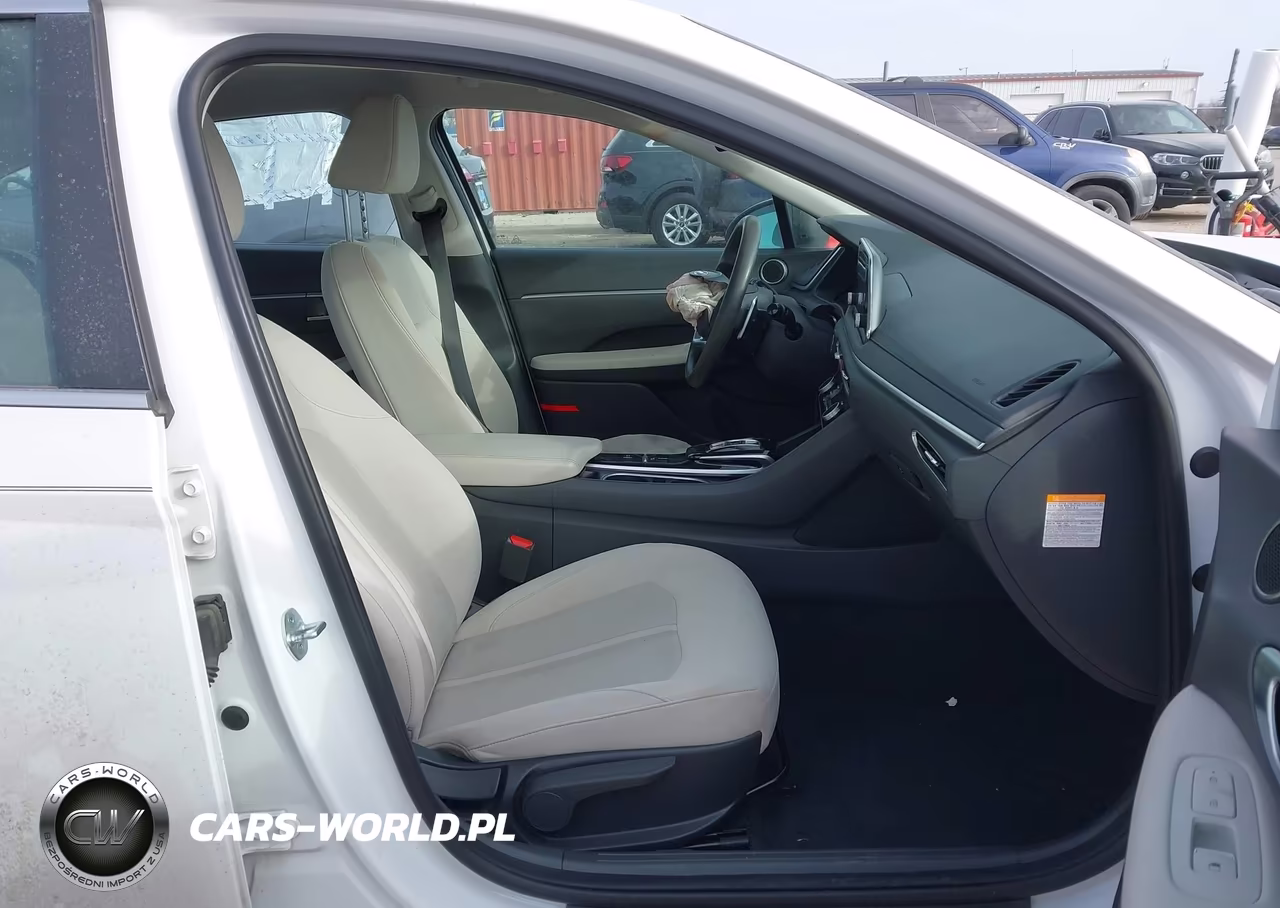 2022 Hyundai Sonata Hybrid Blue VIN:KMHL24JJ7NA049800 - 5