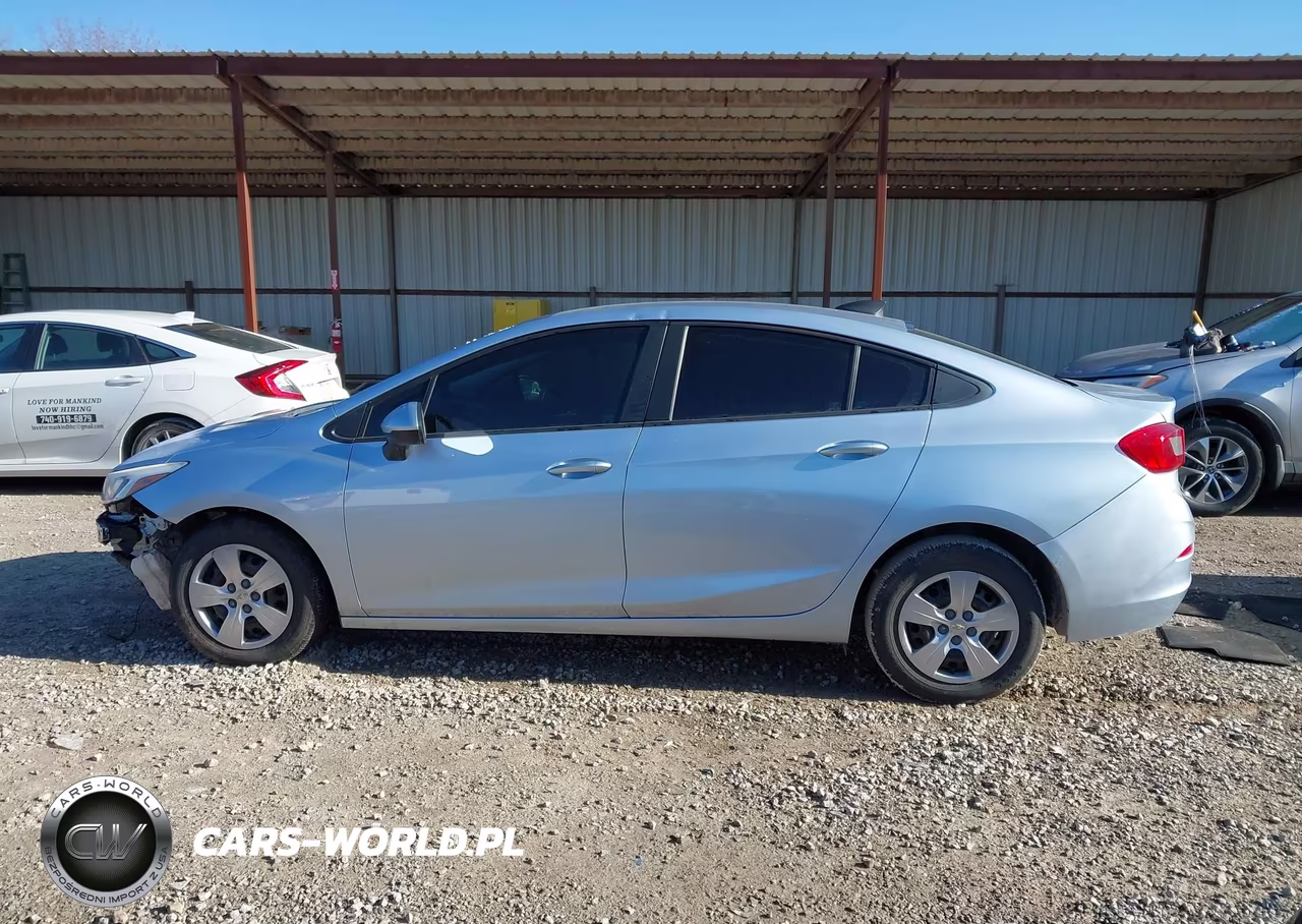 2018 Chevrolet Cruze Ls Auto VIN:1G1BC5SM3J7127761 - 14