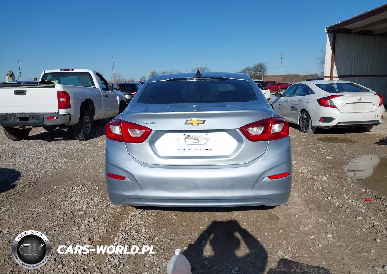 2018 Chevrolet Cruze Ls Auto VIN:1G1BC5SM3J7127761 - 16