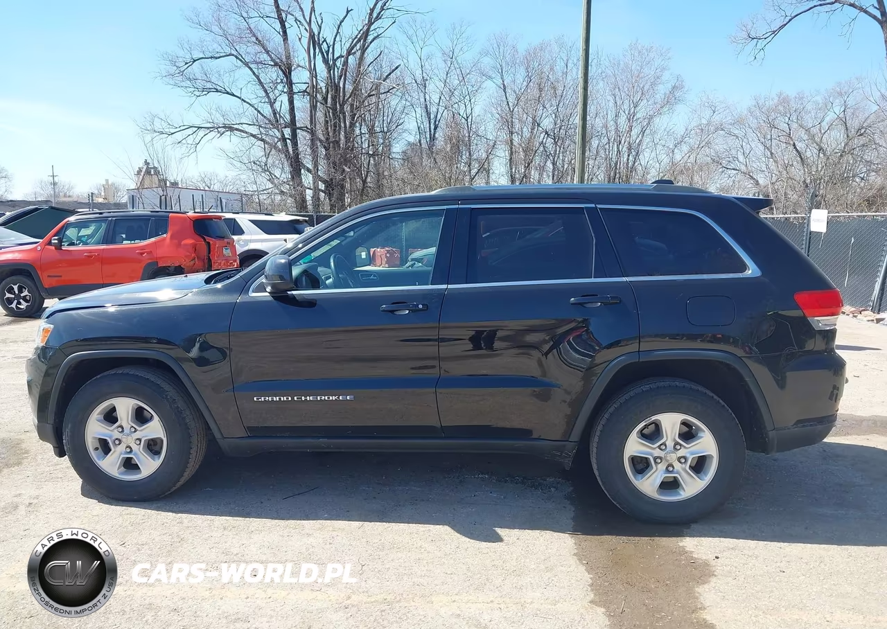 2014 Jeep Grand Cherokee Laredo VIN:1C4RJFAG3EC205014 - 14