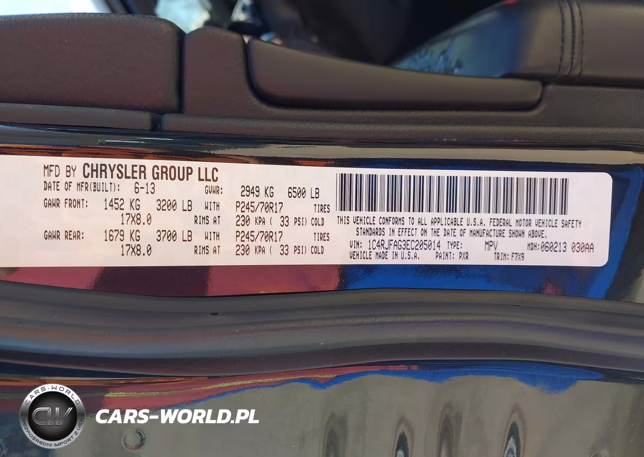 2014 Jeep Grand Cherokee Laredo VIN:1C4RJFAG3EC205014 - 9