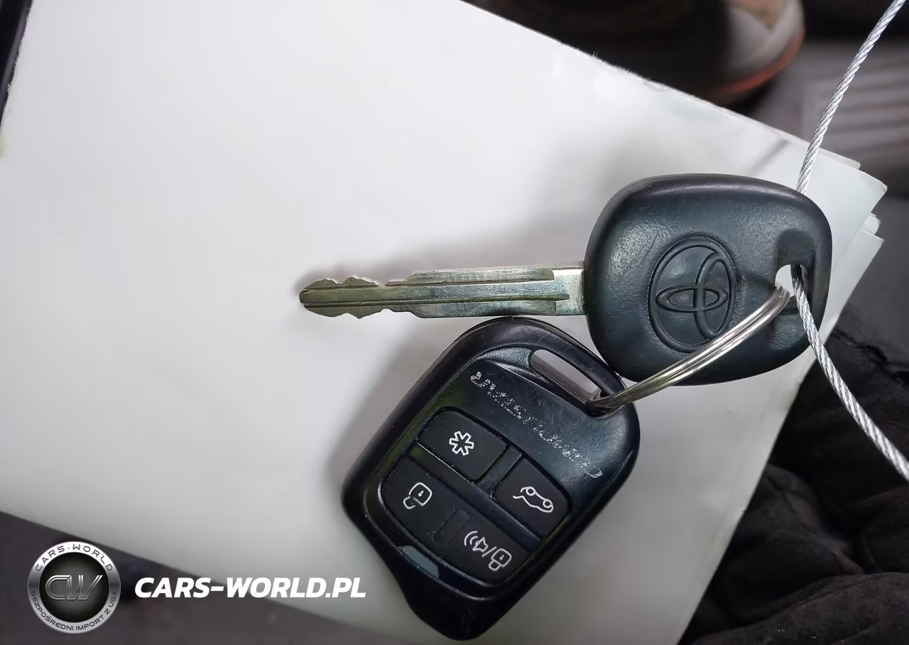2011 Toyota Camry VIN:4T1BF3EK8BU652763 - 11