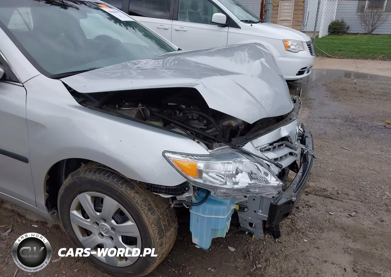 2011 Toyota Camry VIN:4T1BF3EK8BU652763 - 18