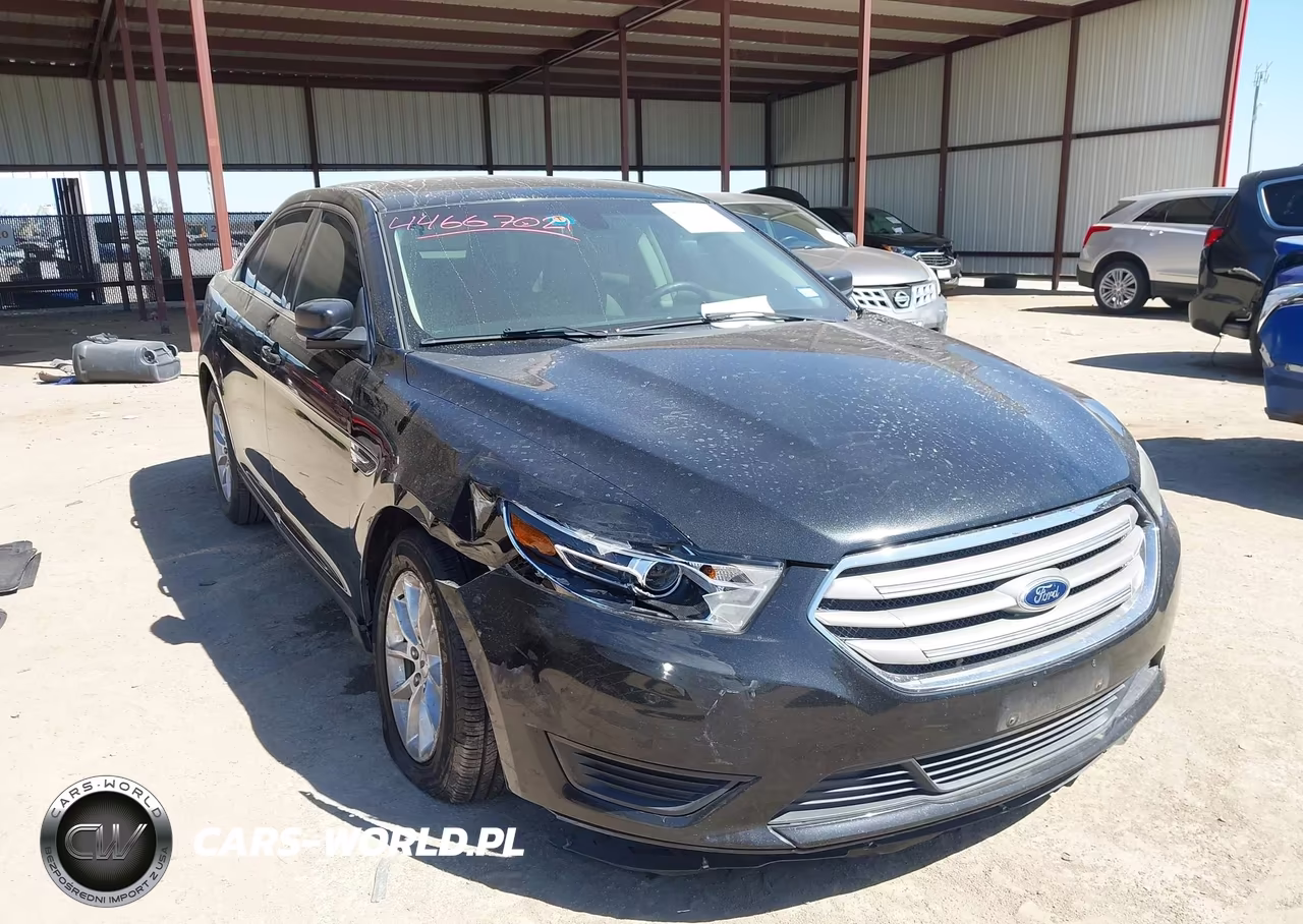 2015 Ford Taurus Se