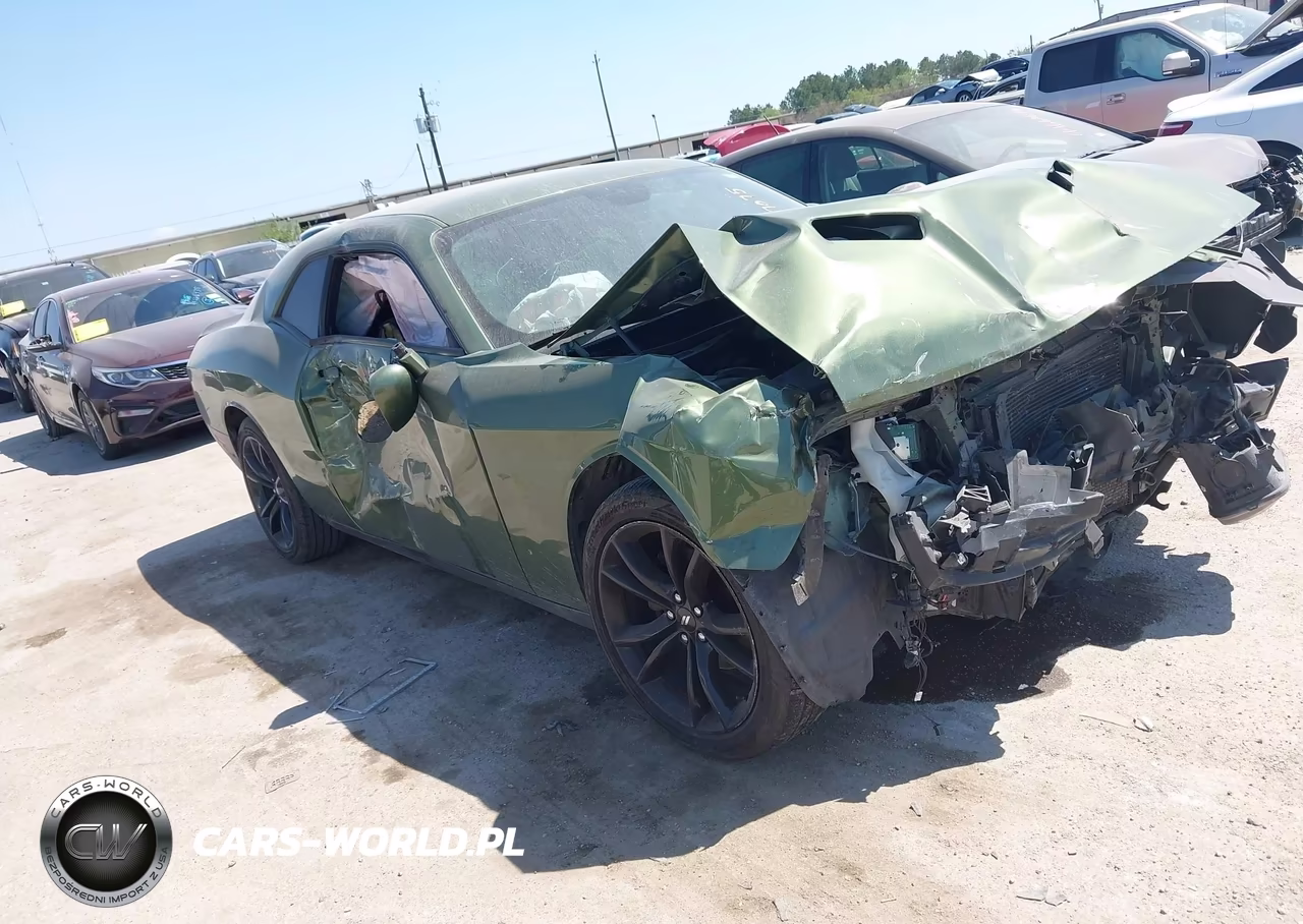 2018 Dodge Challenger Sxt