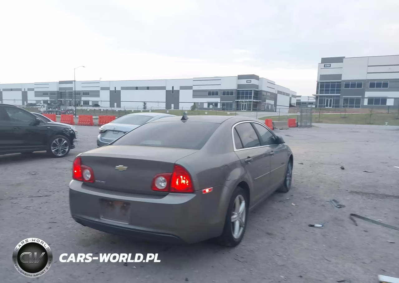 2012 Chevrolet Malibu Ls VIN:1G1ZB5E01CF174760 - 4
