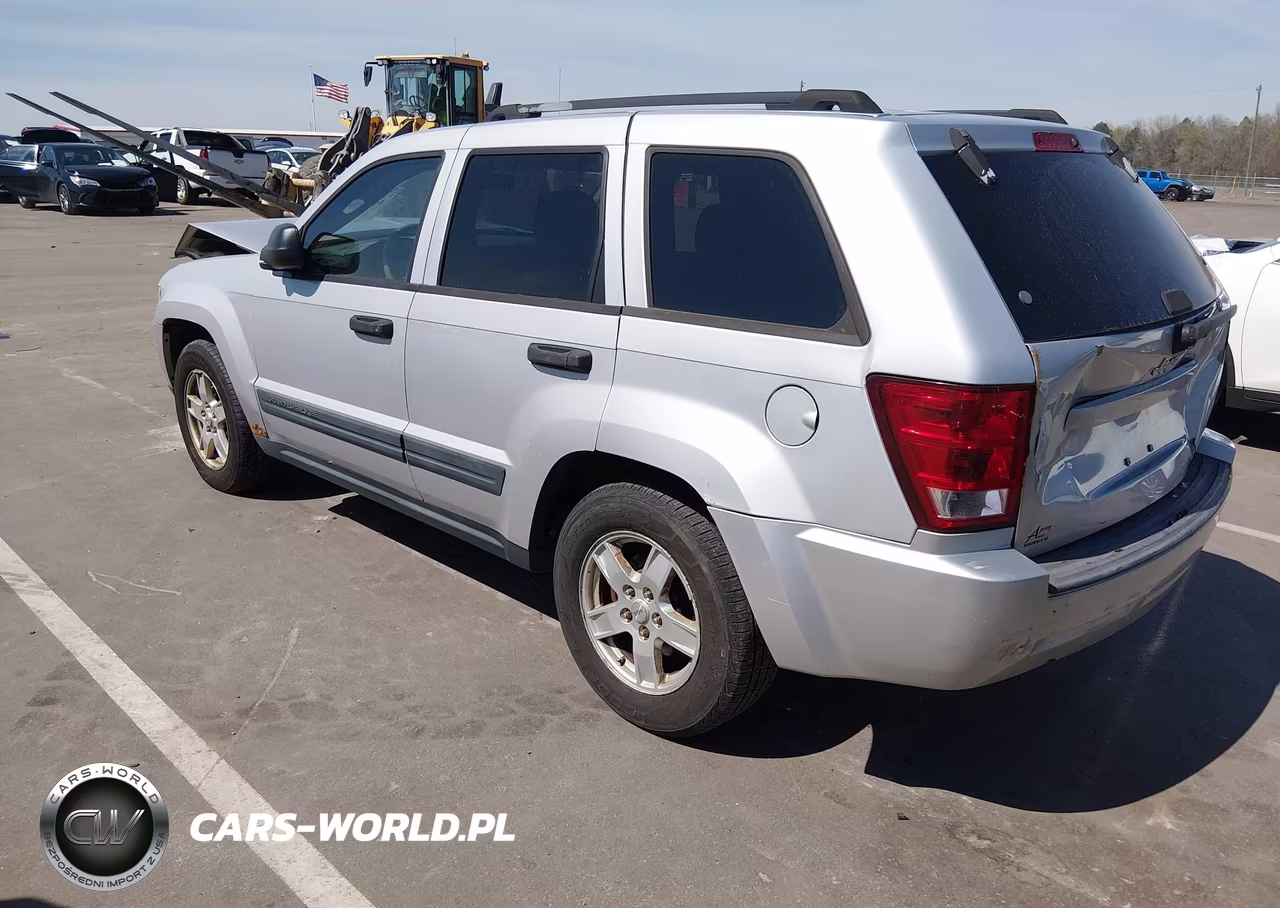 2006 Jeep Grand Cherokee Laredo VIN:1J4GR48K16C282104 - 3