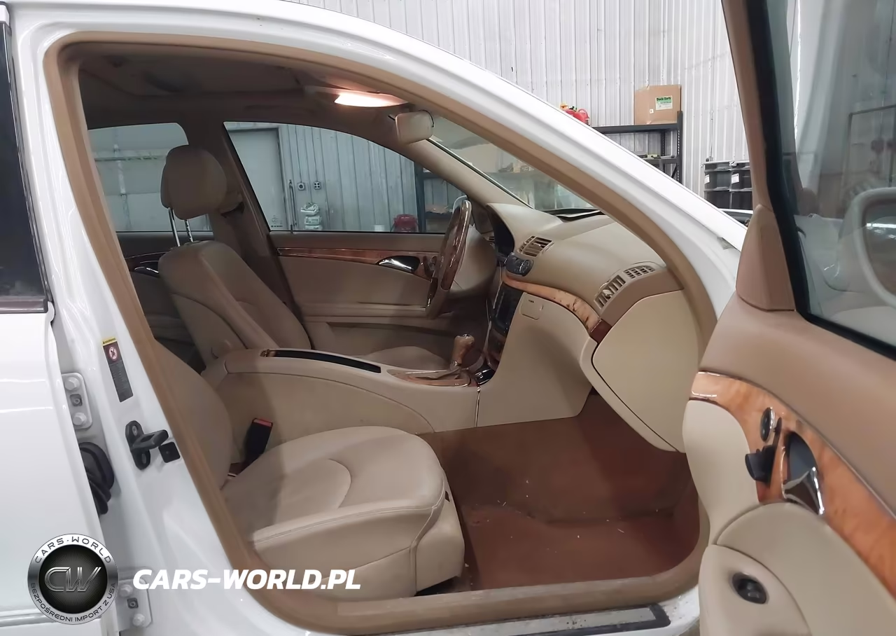 2008 Mercedes-Benz E 350 4Matic VIN:WDBUF87X88B359676 - 5