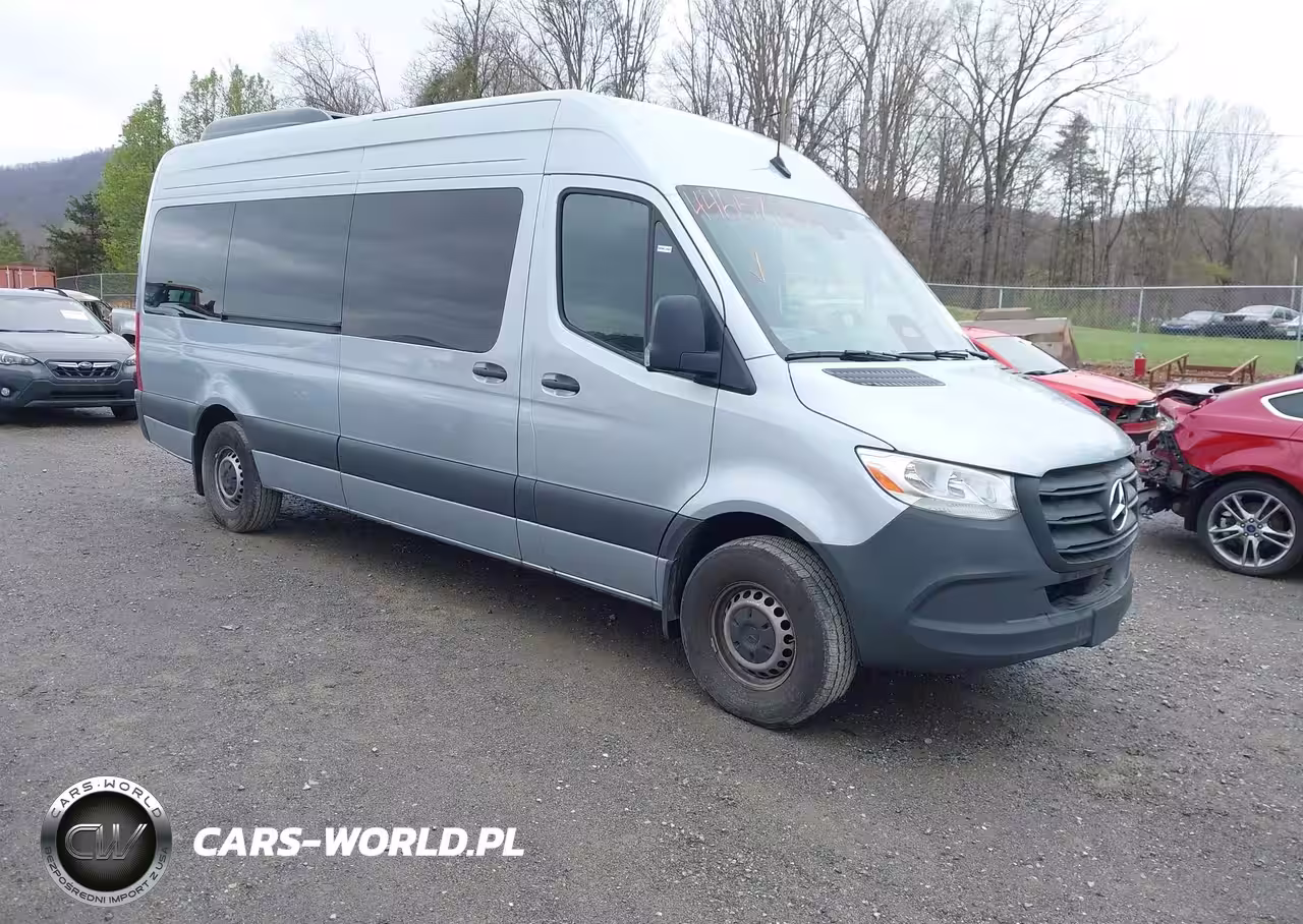 2025 Mercedes-Benz Sprinter 2500 High Roof 4-Cyl Diesel