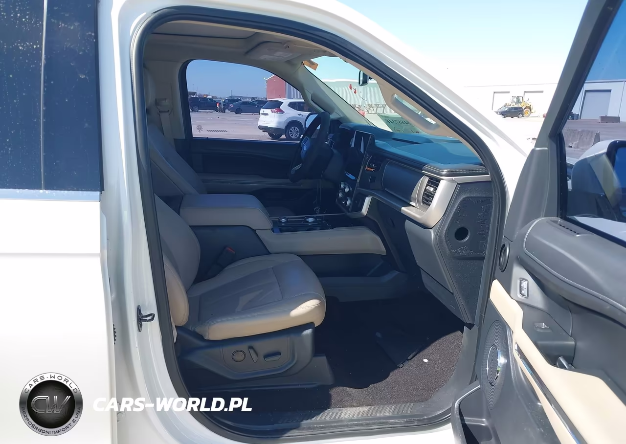 2022 Ford Expedition Xlt VIN:1FMJU1JT6NEA08407 - 5