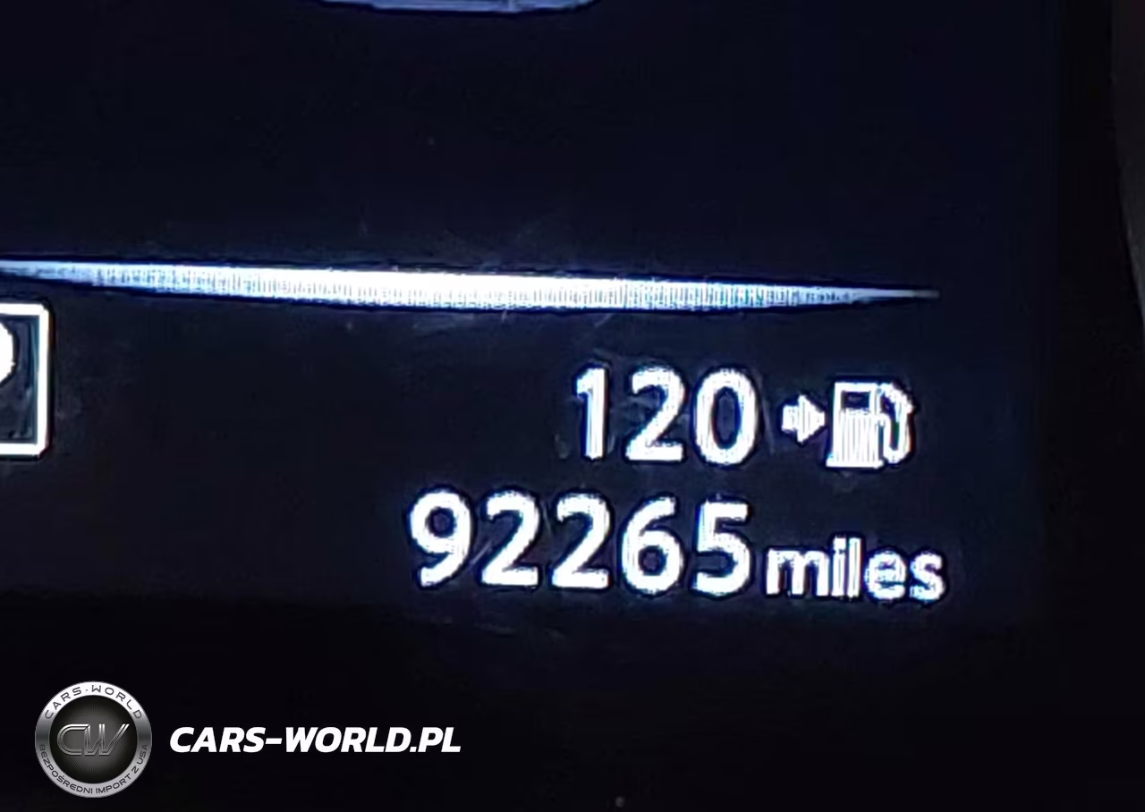 2018 Nissan Rogue Sport S VIN:JN1BJ1CR2JW251853 - 15