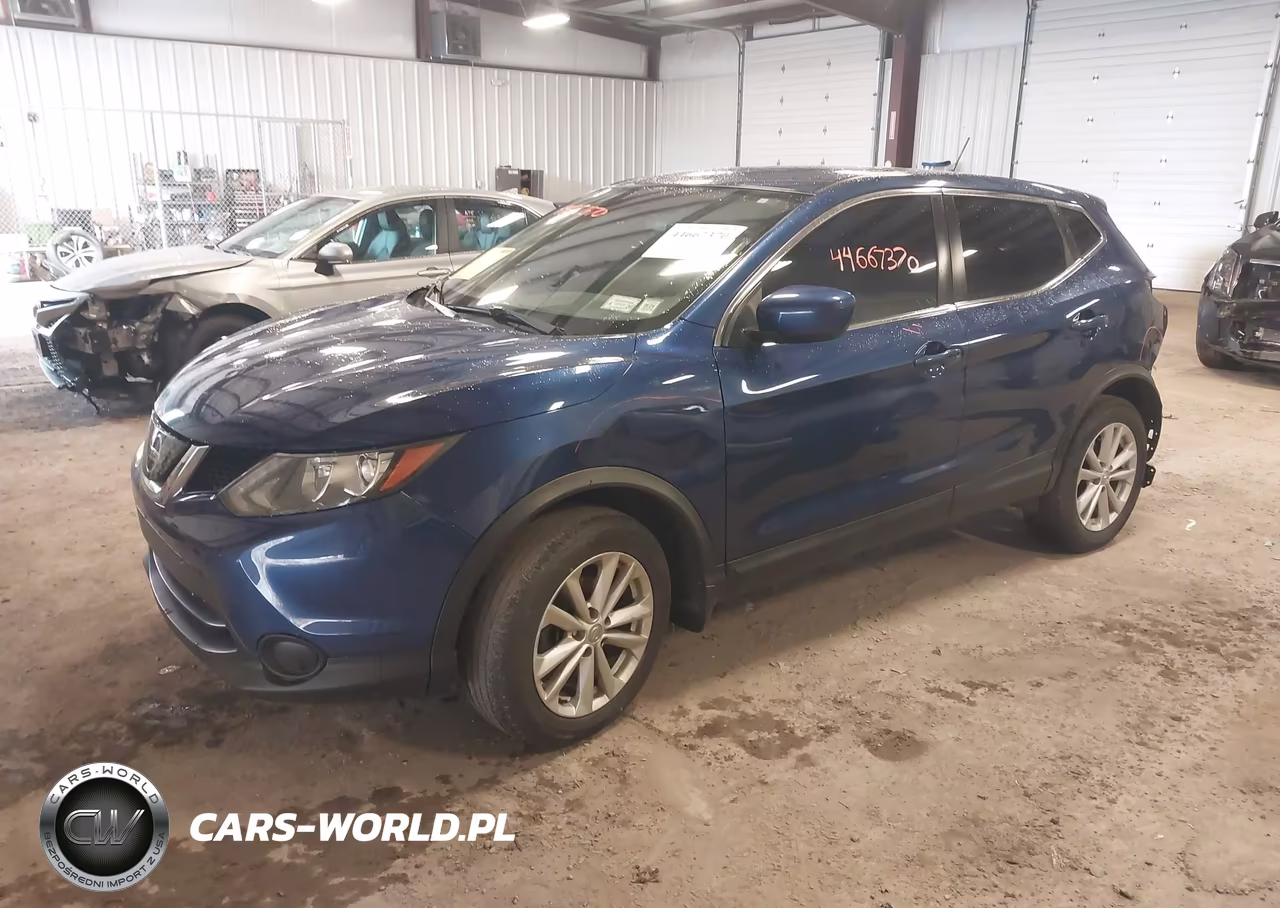 2018 Nissan Rogue Sport S VIN:JN1BJ1CR2JW251853 - 2