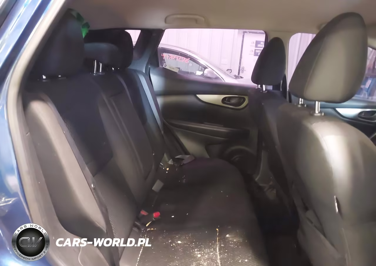 2018 Nissan Rogue Sport S VIN:JN1BJ1CR2JW251853 - 8