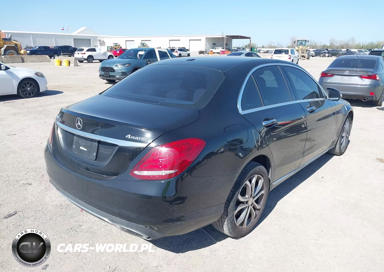 2015 Mercedes-Benz C 300 4Matic VIN:55SWF4KB0FU011118 - 4