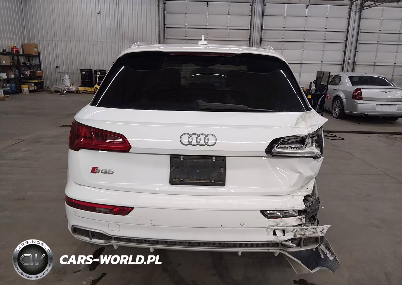 2018 Audi Sq5 3.0T Premium Plus VIN:WA1A4AFY4J2120816 - 17