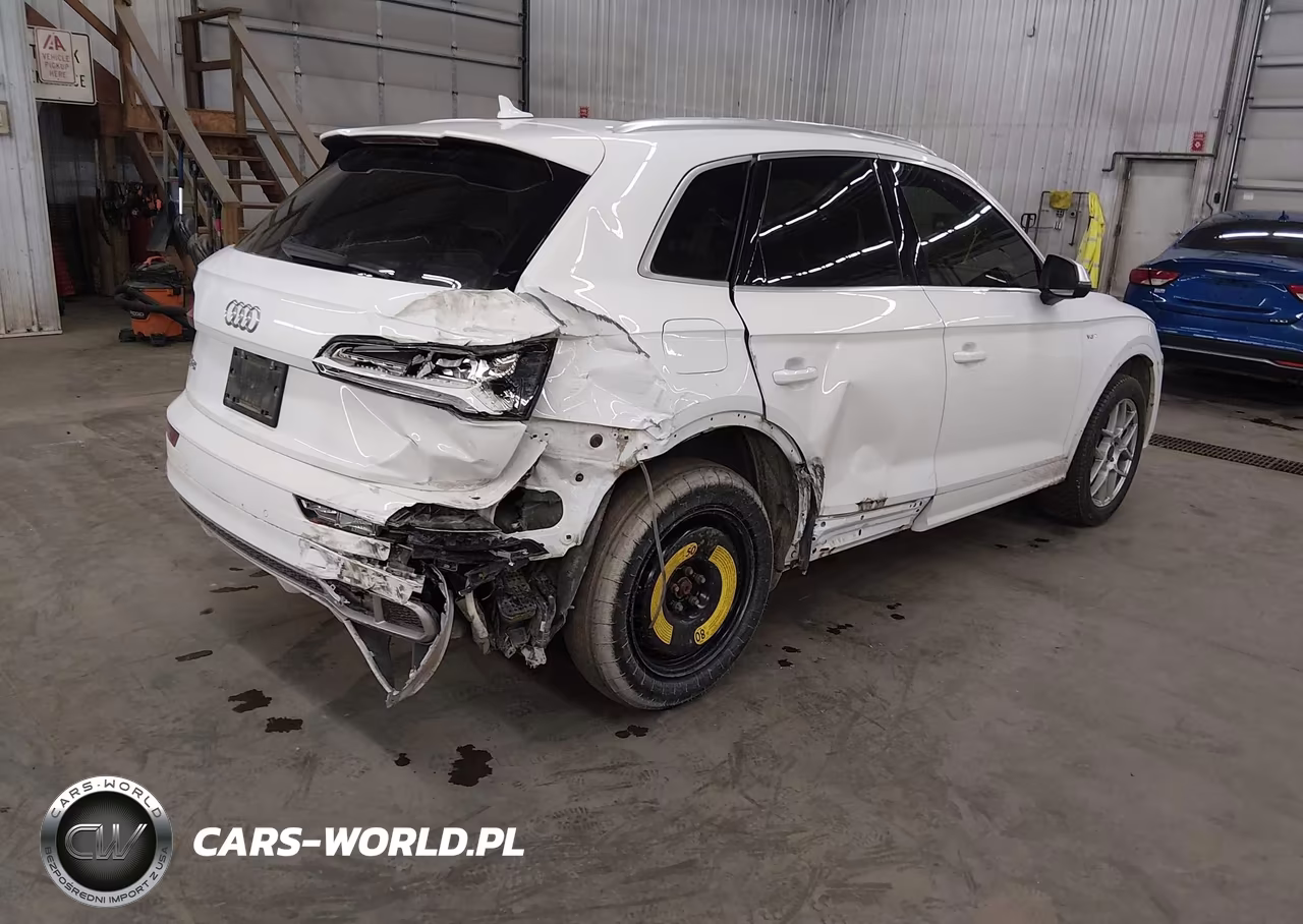 2018 Audi Sq5 3.0T Premium Plus VIN:WA1A4AFY4J2120816 - 4