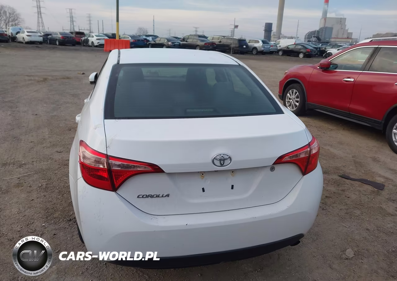 2018 Toyota Corolla L VIN:2T1BURHE4JC056922 - 16