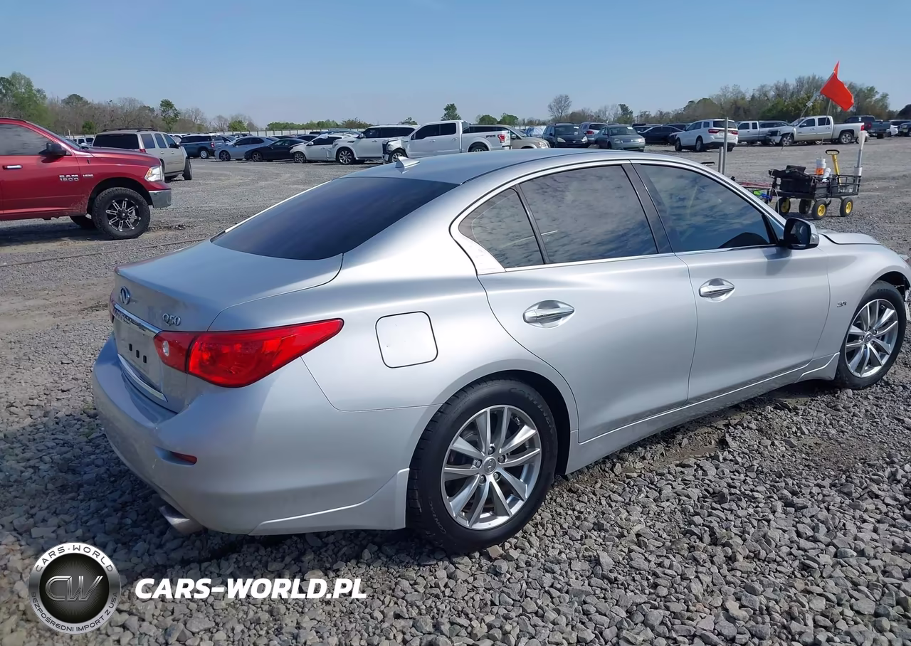 2016 Infiniti Q50 3.0T Premium-3.0T Sport VIN:JN1EV7AR5GM346368 - 4