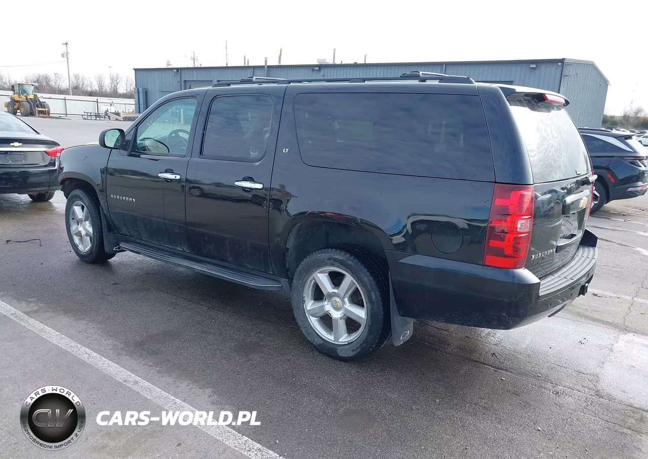 2014 Chevrolet Suburban 1500 Lt VIN:1GNSKJE70ER240948 - 3