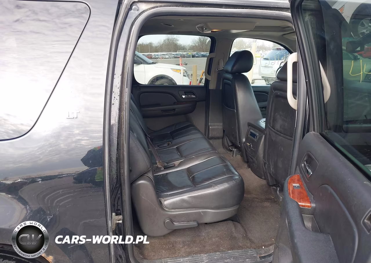 2014 Chevrolet Suburban 1500 Lt VIN:1GNSKJE70ER240948 - 8