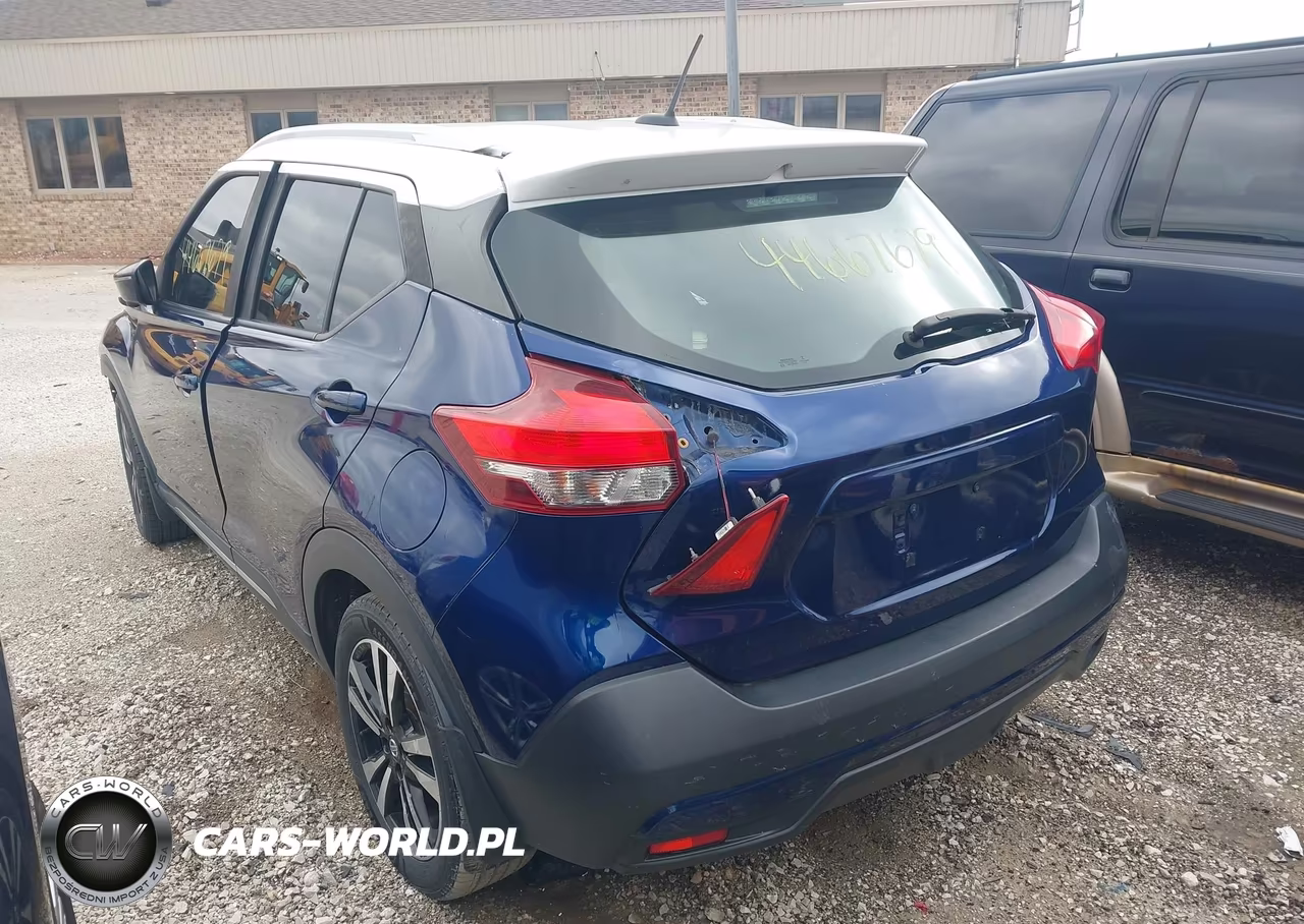 2018 Nissan Kicks Sr VIN:3N1CP5CU3JL524755 - 3