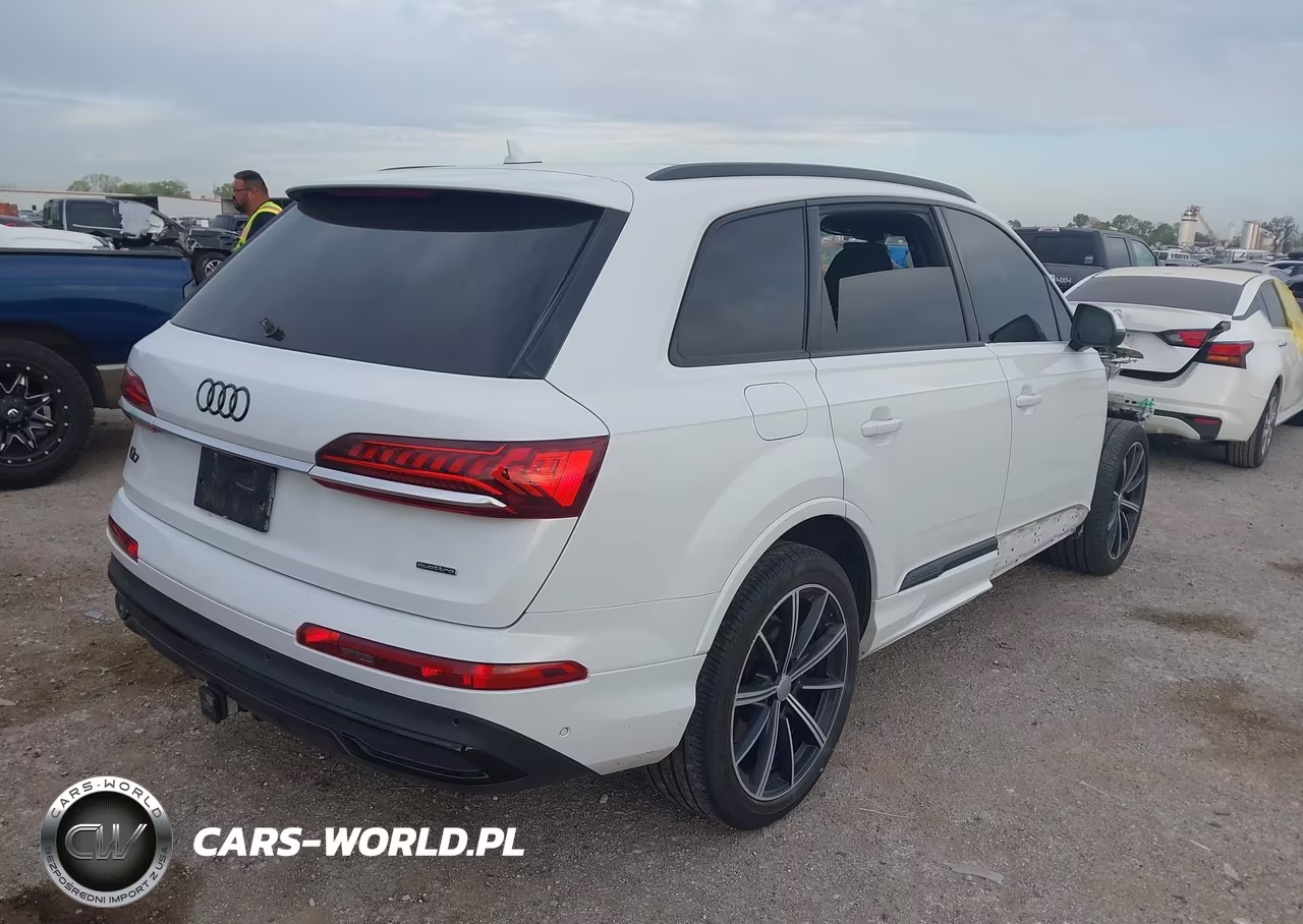 2021 Audi Q7 Premium Plus 55 Tfsi Quattro Tiptronic VIN:WA1LXAF78MD028477 - 4