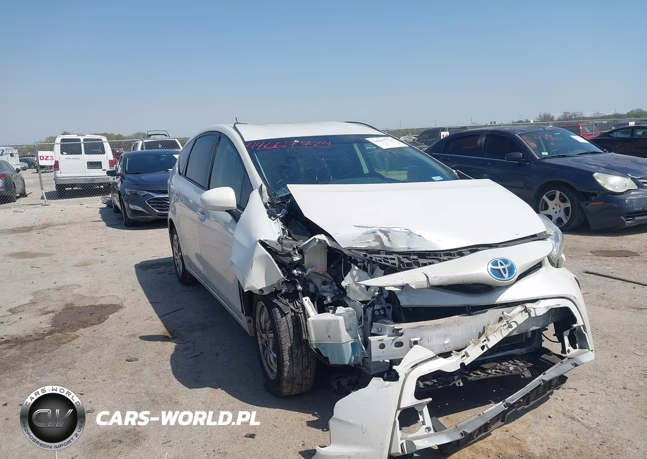 2015 Toyota Prius V Four