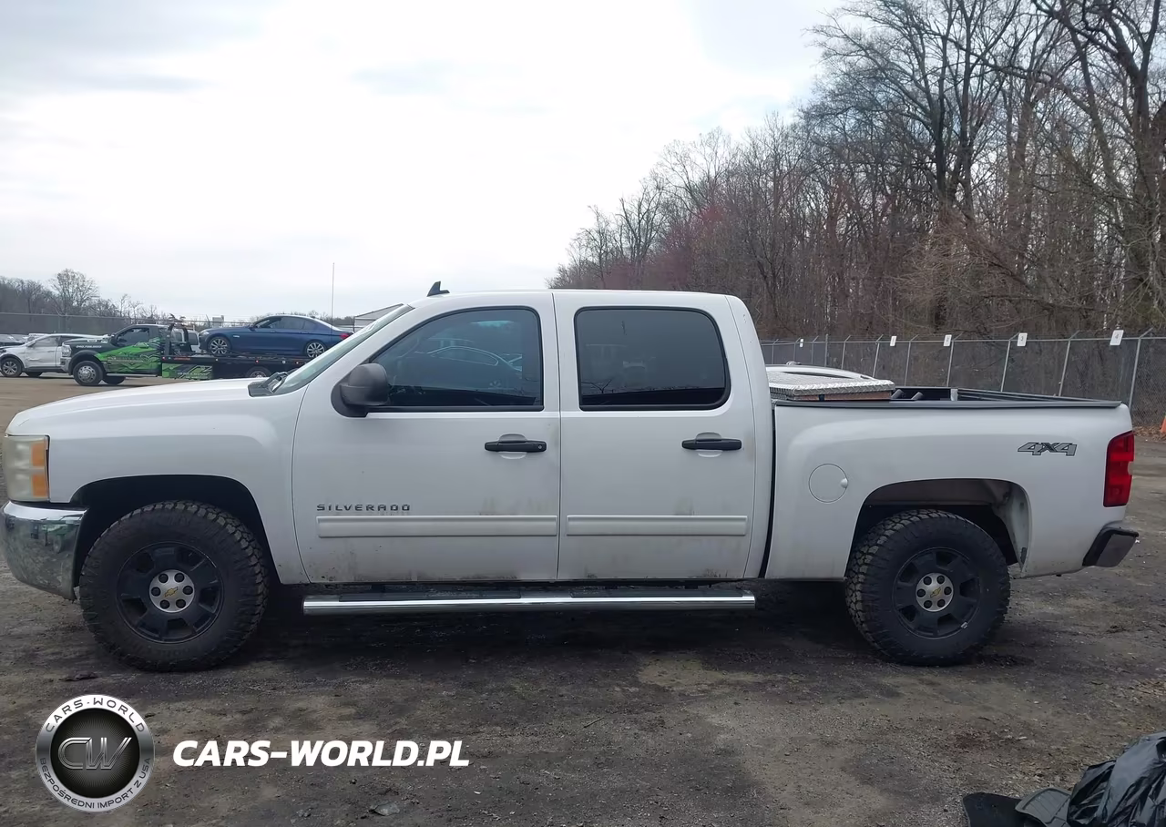 2012 Chevrolet Silverado 1500 Ls VIN:3GCPKREA8CG255302 - 14