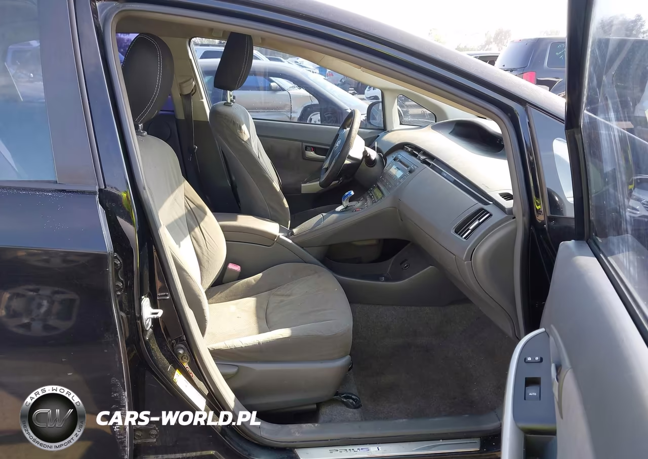 2011 Toyota Prius Three VIN:JTDKN3DU7B1388253 - 5