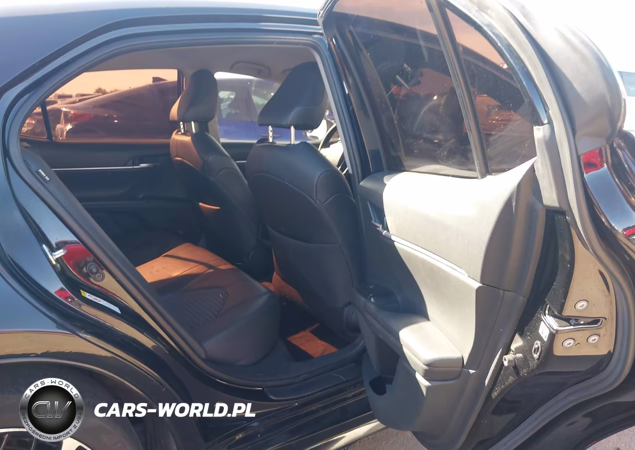 2019 Toyota Camry Se VIN:4T1B11HK8KU745300 - 8