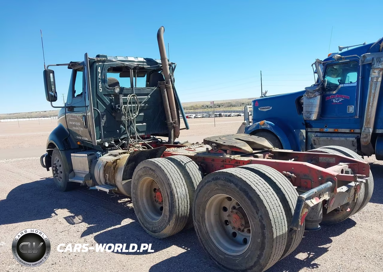 2016 International Prostar VIN:3HSDJAPR1GN742182 - 3