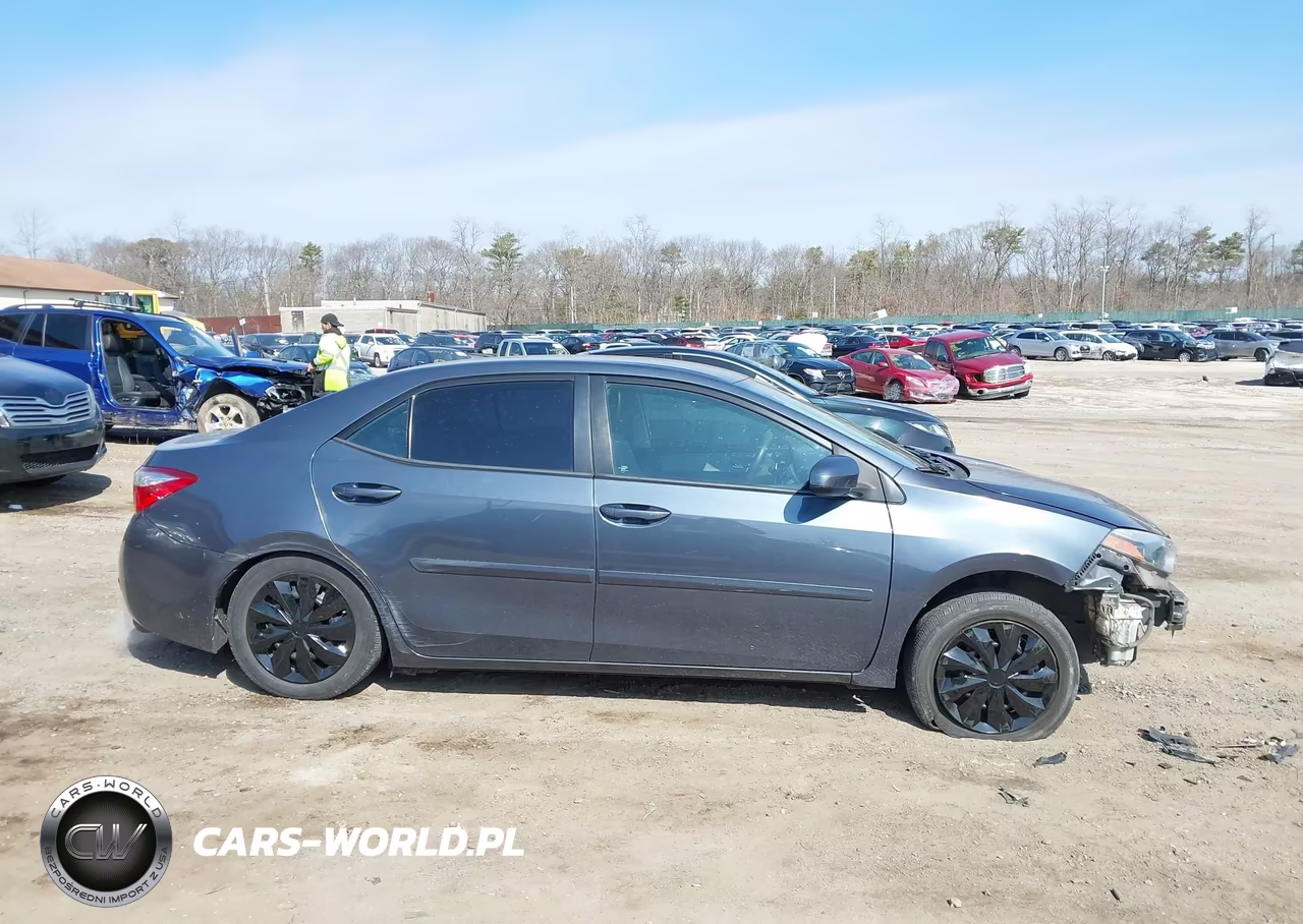 2016 Toyota Corolla Le VIN:2T1BURHE9GC708748 - 14