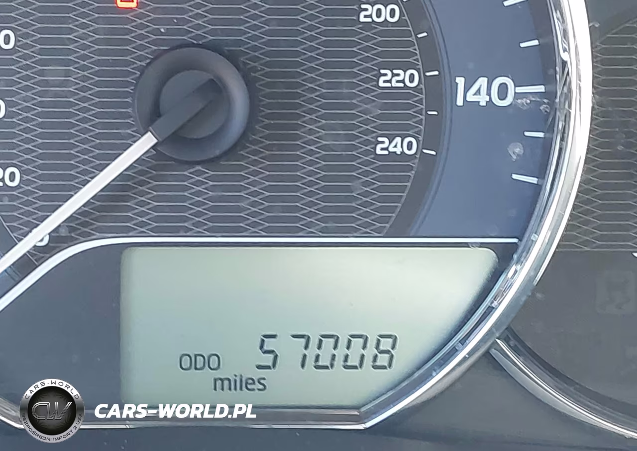 2016 Toyota Corolla Le VIN:2T1BURHE9GC708748 - 16