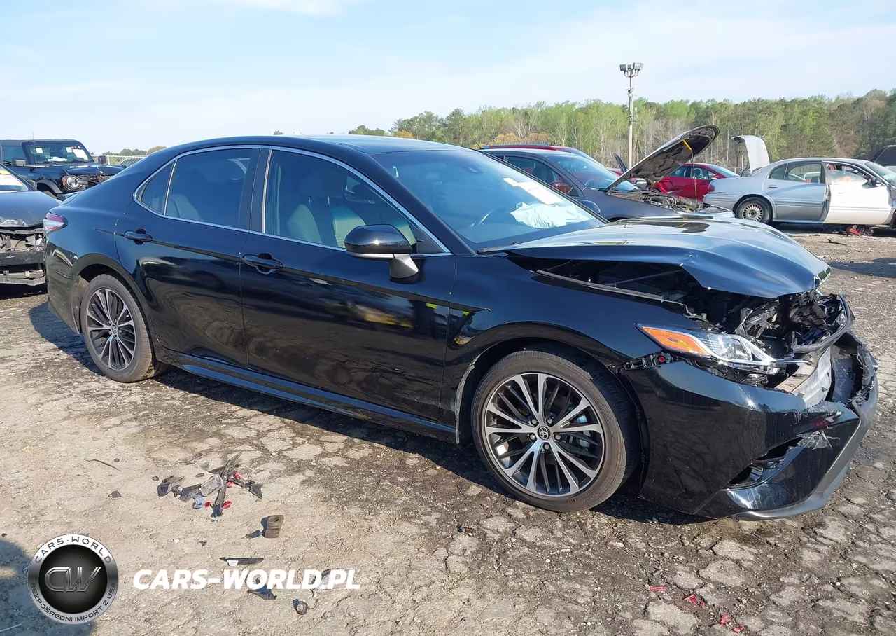 2020 Toyota Camry Se VIN:4T1G11AK3LU946345 - 13