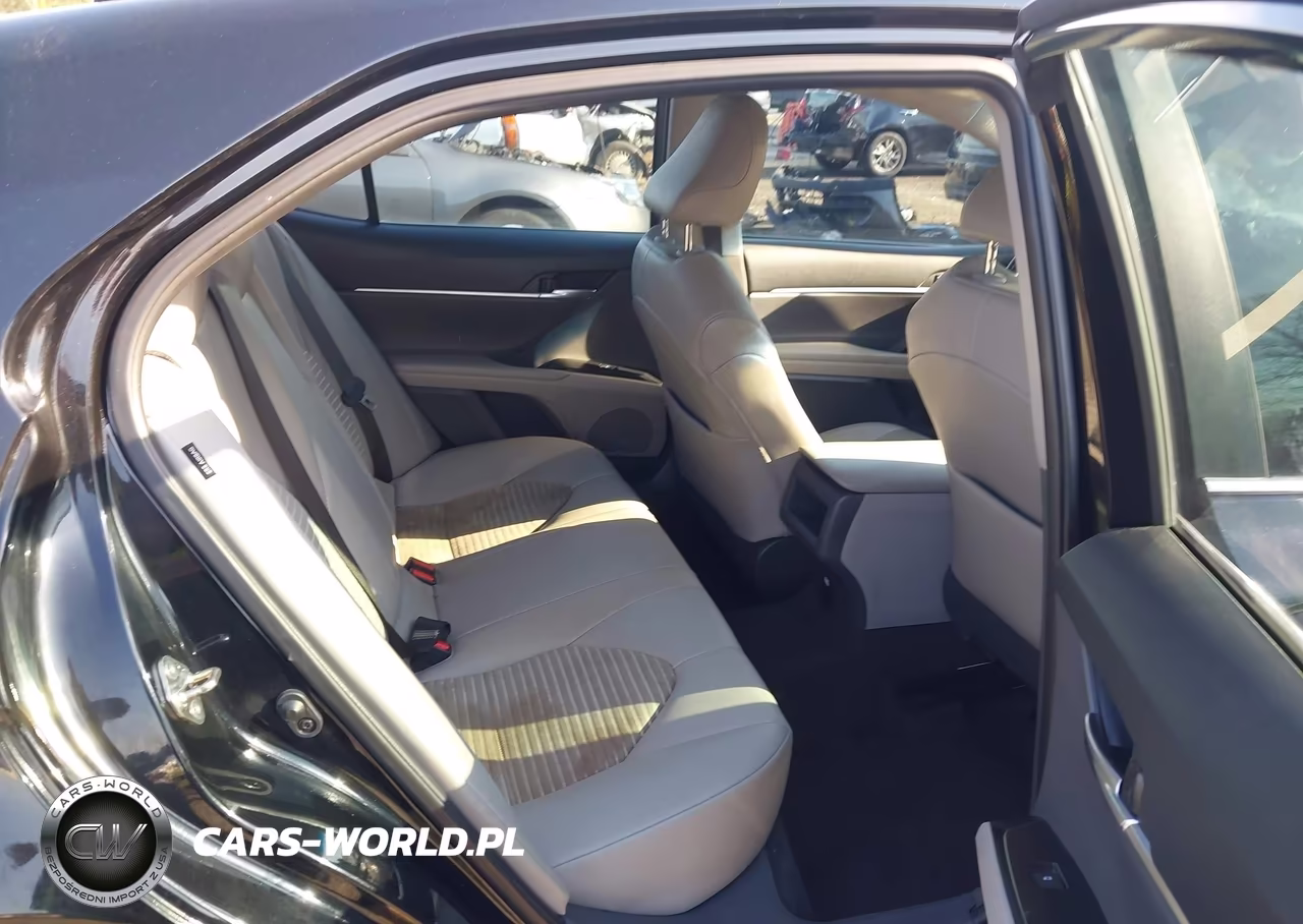 2020 Toyota Camry Se VIN:4T1G11AK3LU946345 - 8
