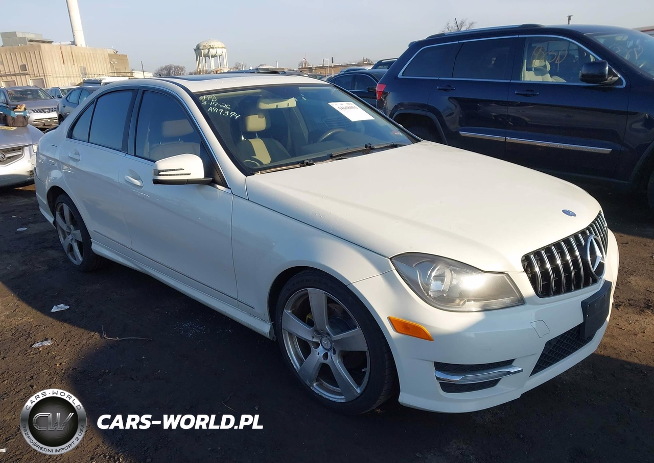 2012 Mercedes-Benz C 300 Sport 4Matic