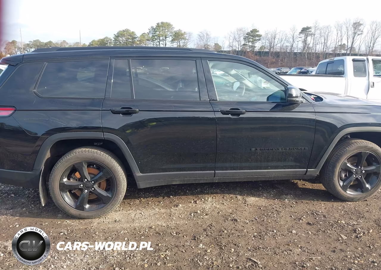 2024 Jeep Grand Cherokee L Limited 4X4 VIN:1C4RJKBG3R8593636 - 13