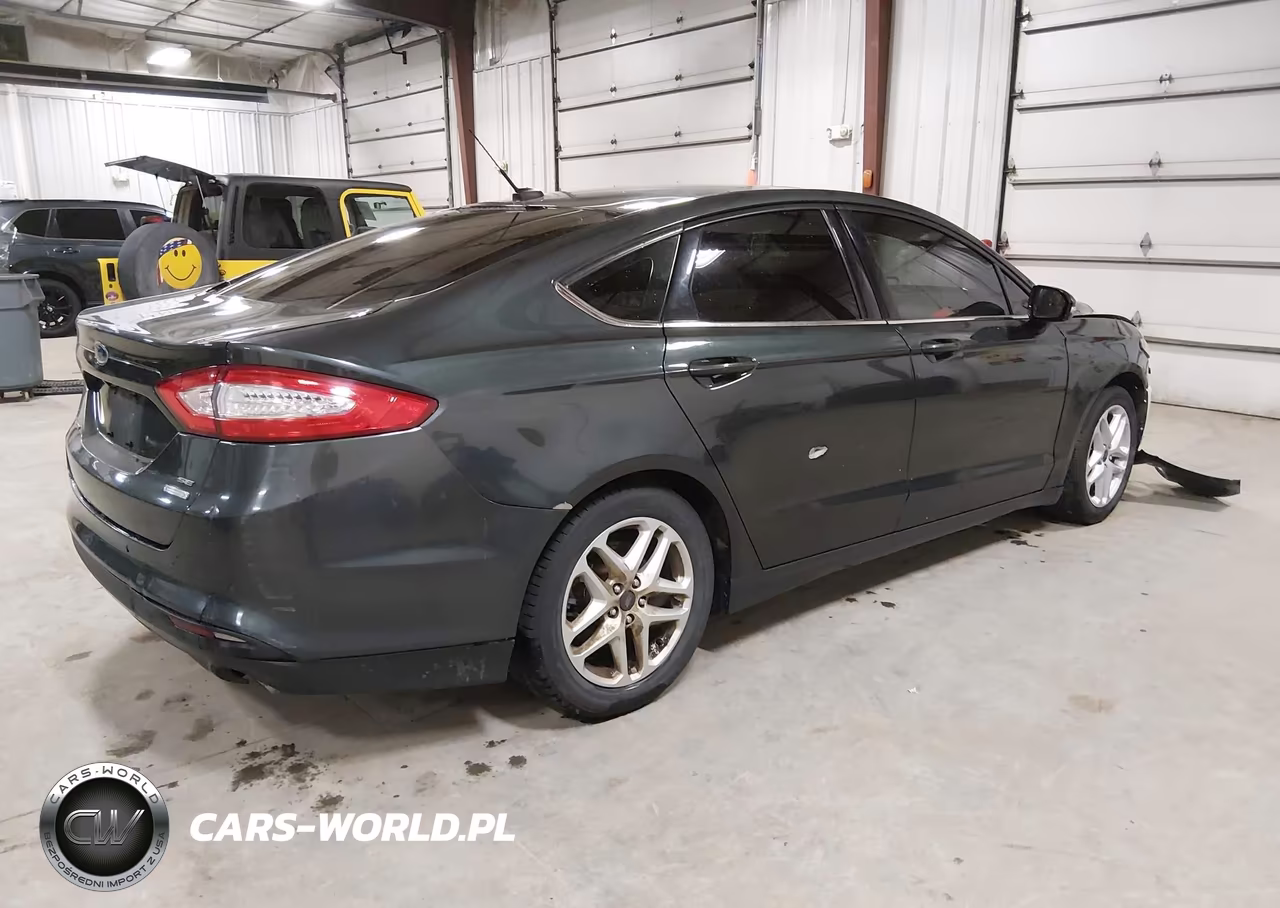 2015 Ford Fusion Se VIN:1FA6P0HD5F5127213 - 4