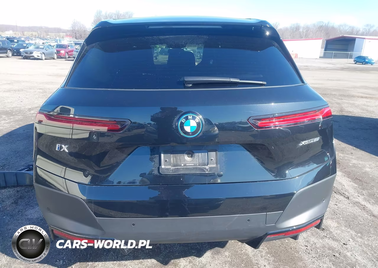 2025 BMW Ix xDrive50 VIN:WB523CF08SCU44619 - 16