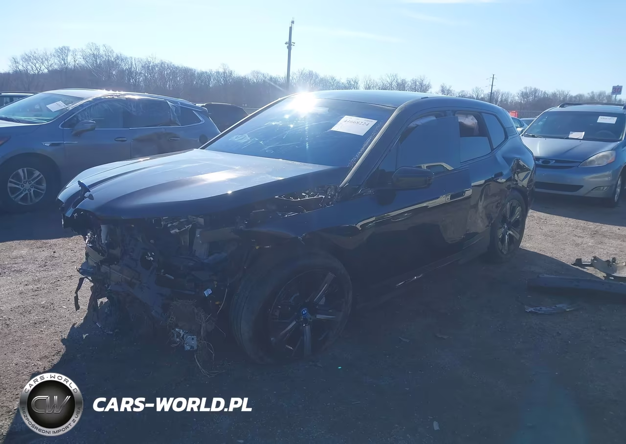 2025 BMW Ix xDrive50 VIN:WB523CF08SCU44619 - 4