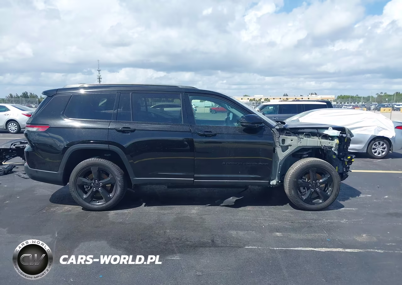 2024 Jeep Grand Cherokee L Limited 4X2 VIN:1C4RJJBG2R8940688 - 14