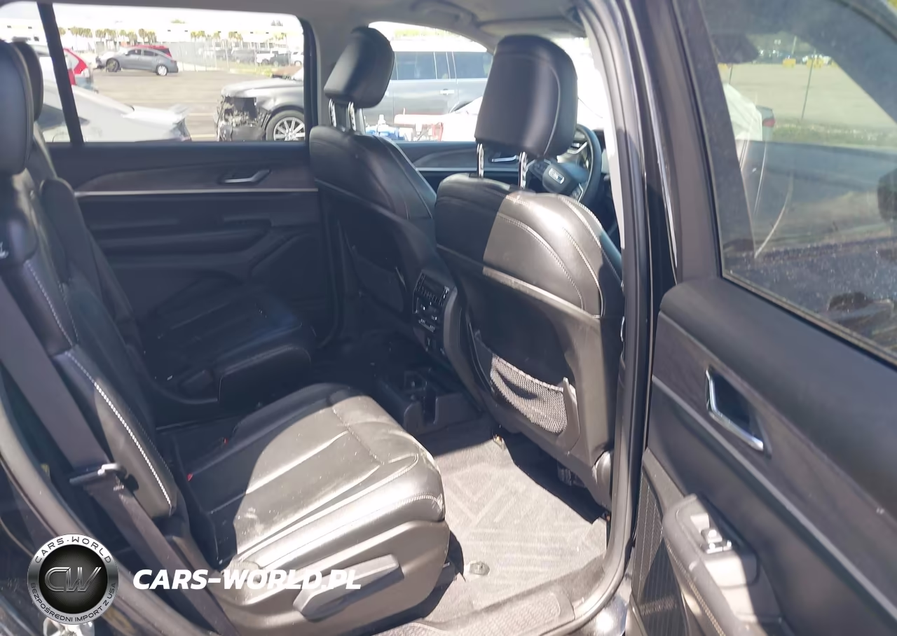 2024 Jeep Grand Cherokee L Limited 4X2 VIN:1C4RJJBG2R8940688 - 8