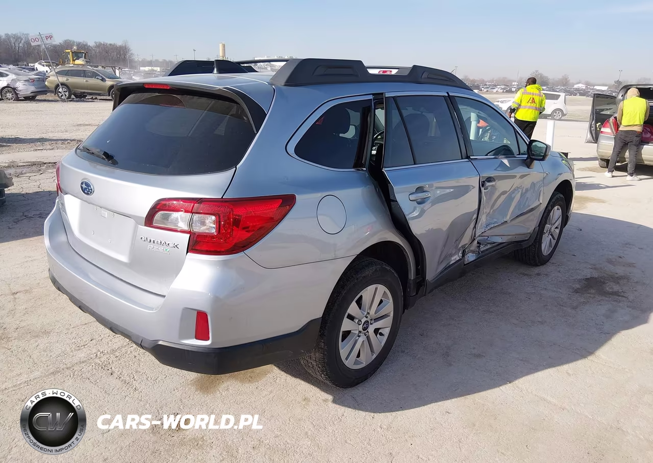 2017 Subaru Outback 2.5I Premium VIN:4S4BSACC1H3331528 - 4